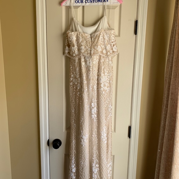 Adrianna Papell Arden Dress, Almond/Ivory, Sz 2 - Picture 2 of 4